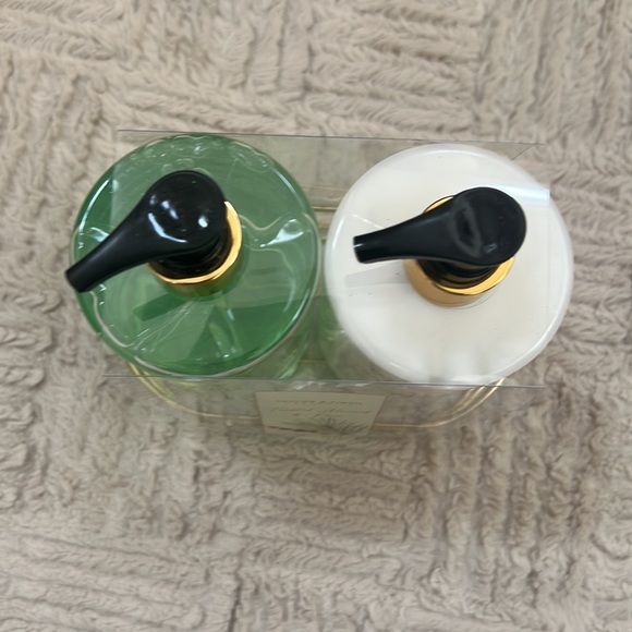 Taylor & Finch Australia Toasted Almond & Pine Ltd collection Hand Care Set -New - Picture 12 of 16